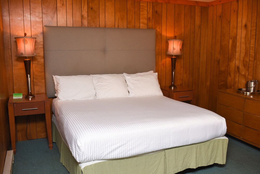 Chestnut Grove Resort - photo 36