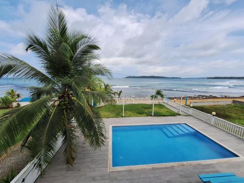 Paunch Beach Retreat — Bocas Del Toro — photo 3
