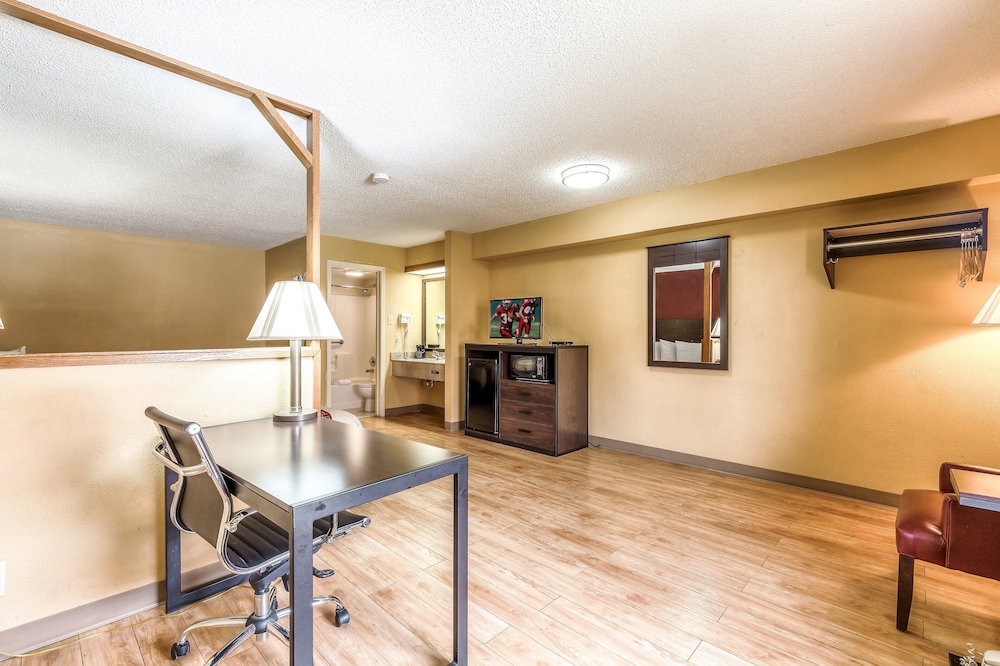 Red Roof Inn Amarillo West - photo 15