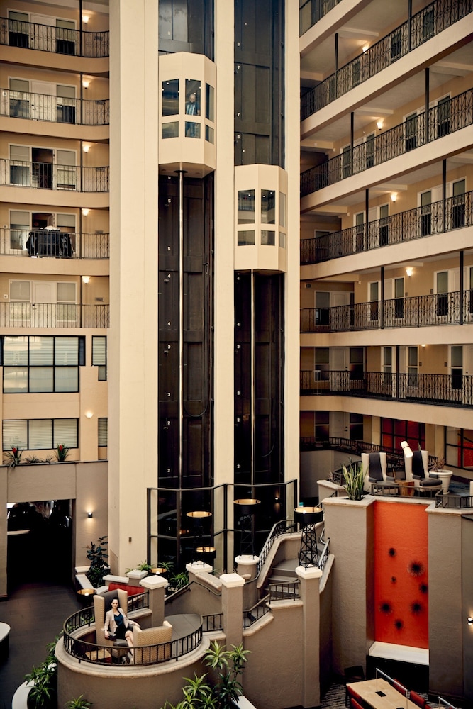 Embassy Suites by Hilton Los Angeles Downey - photo 47