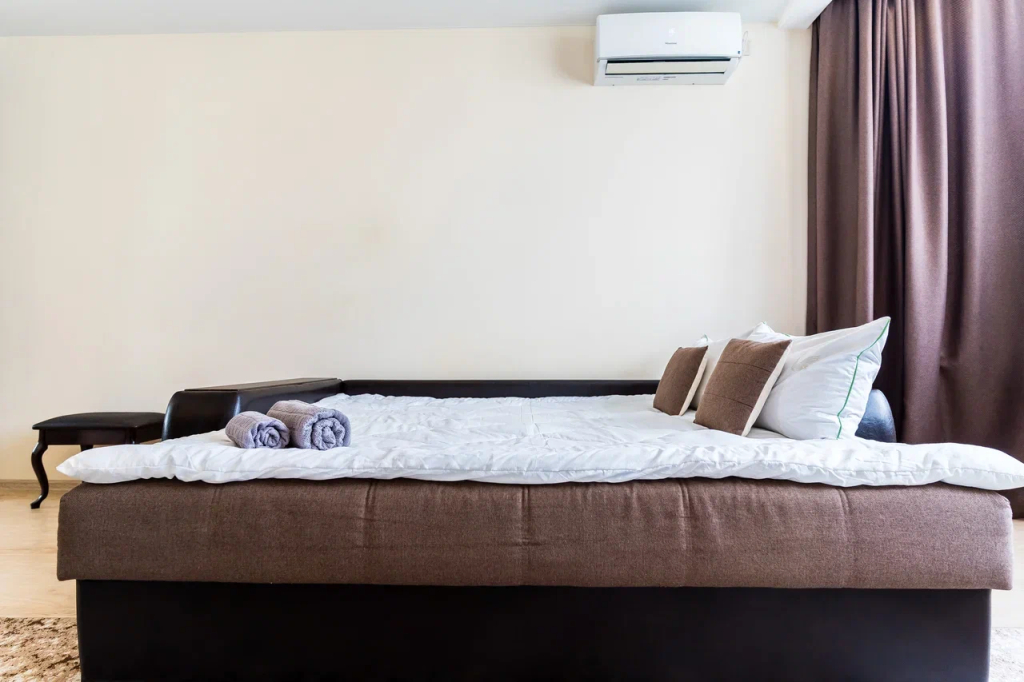 LetoApart na Yuzhnoy in Novorossiysk, Russia