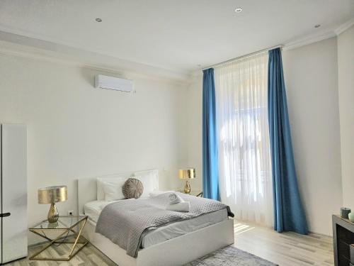 Designer Downtown Gem — 4-Star Luxury Hotel in Budapest, Hungary