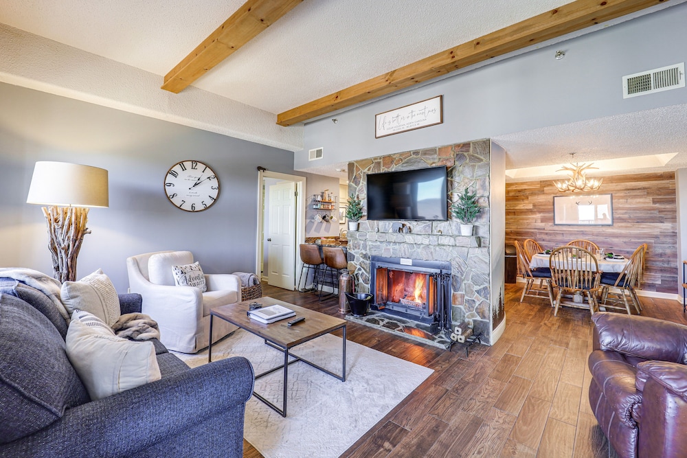 Vacation Rental 3 Mi to Sugar Mountain Resort in Banner Elk, United States