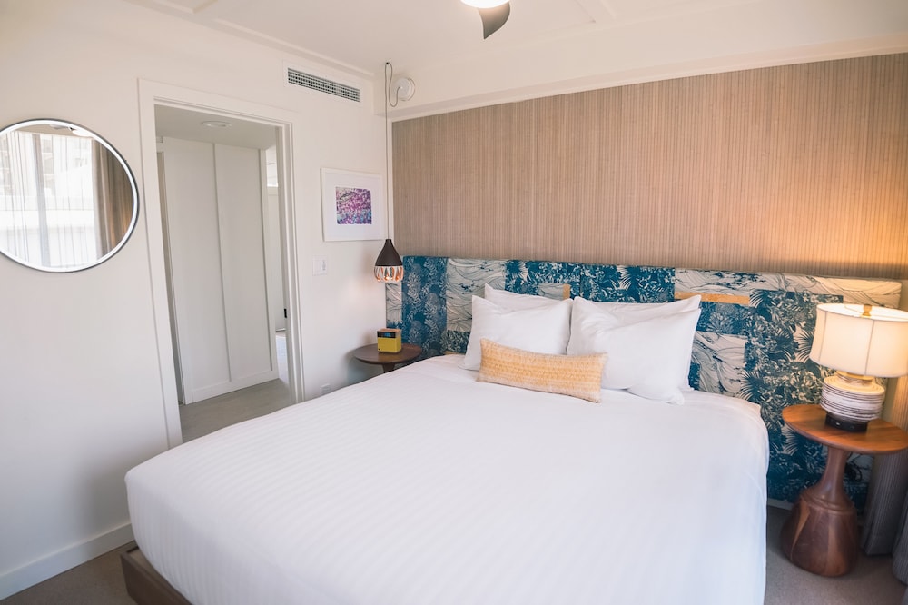 The Surfjack Hotel & Swim Club - photo 18