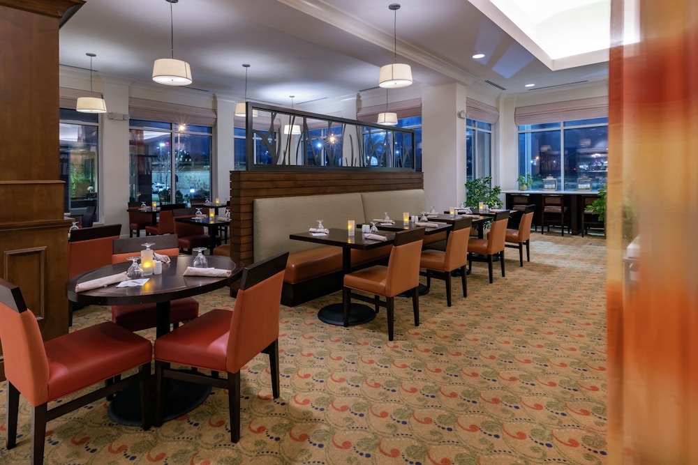 Hilton Garden Inn Devens Common - photo 32
