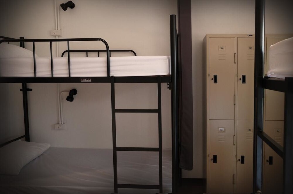 Phresh Hostel
