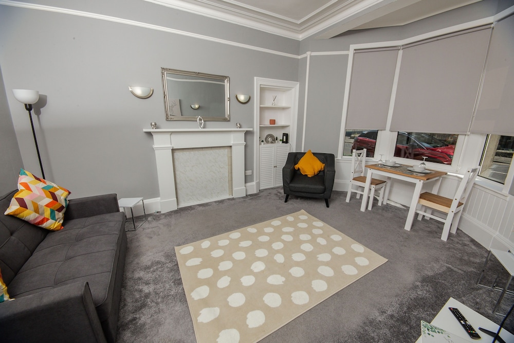 Bonhill Getaway 17132144 — Dumbarton