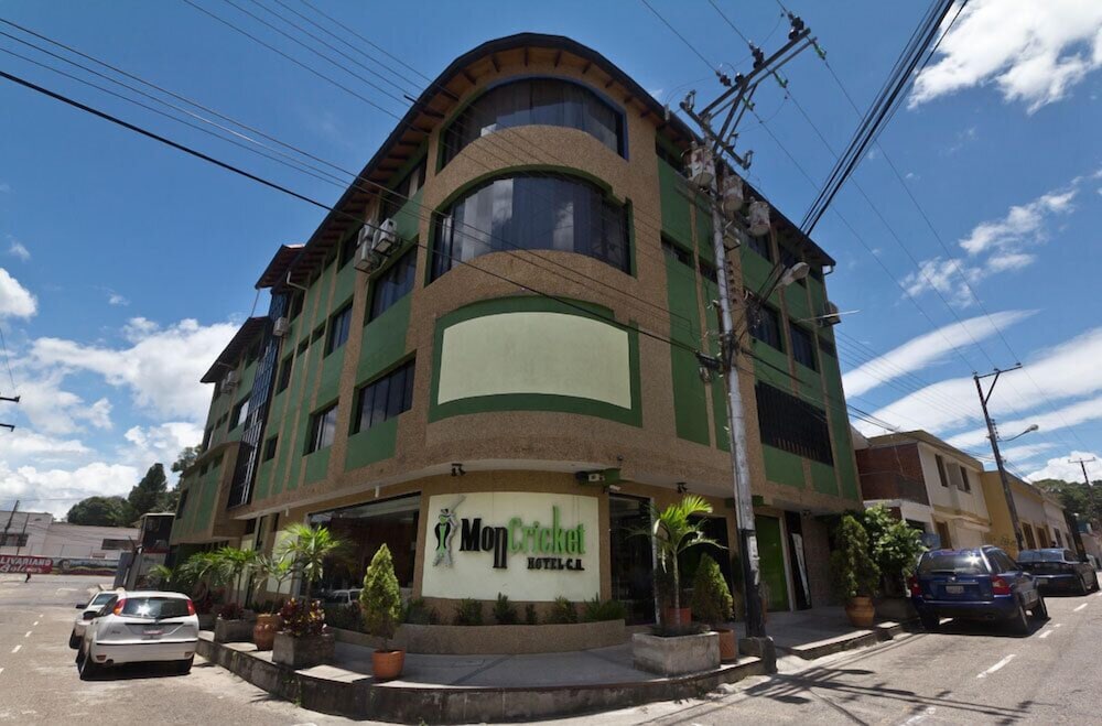 Mon Cricket Hotel in San Cristobal, Venezuela