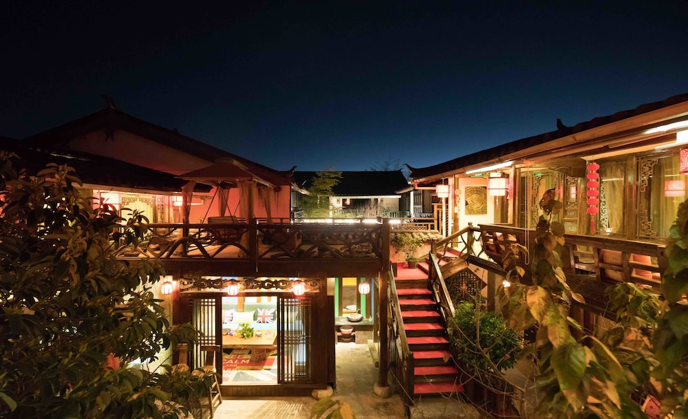 Pure Sunshine Inn - last minute hotel in Lijiang