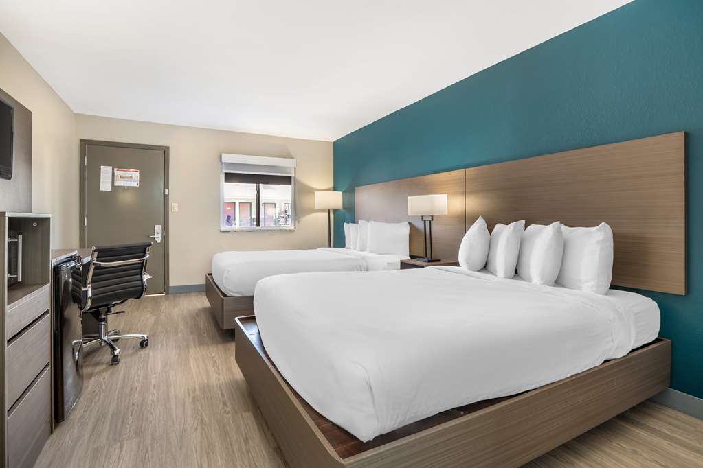 Best Western Green Tree Inn - photo 16