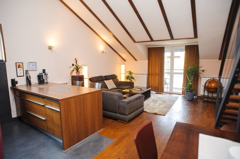 Vila Bulevar — 4-Star Luxury Hotel in Belgrade, Serbia