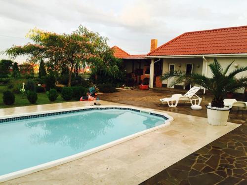 Villa Diana Mini — 4-Star Luxury Hotel in Karolino-Buhaz, Ukraine