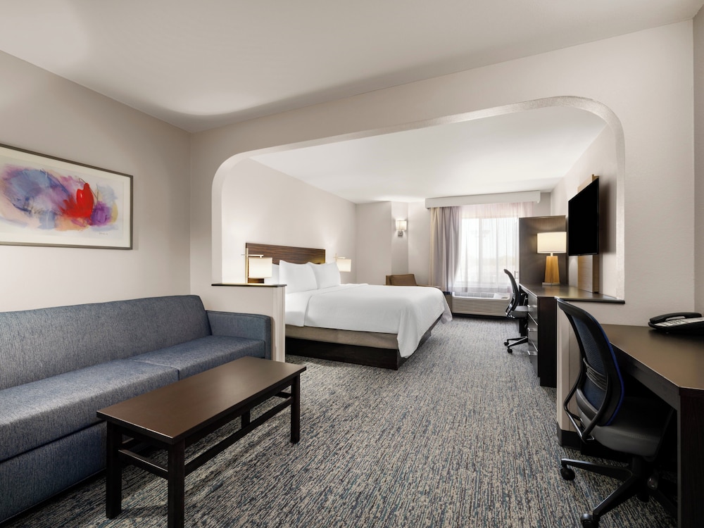 Garner Hotel Topeka West by IHG - photo 20