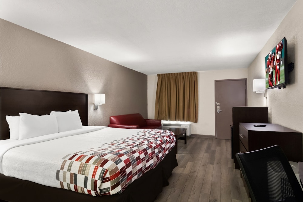 Red Roof Inn Kingsland - photo 21