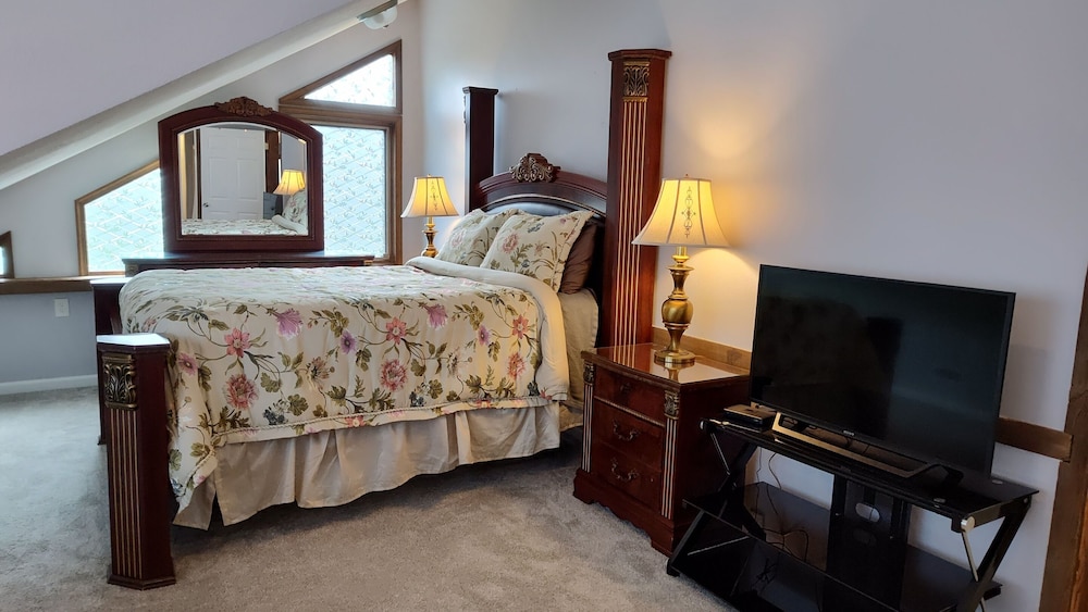 Kingsbay Mansion & Vacation Houses - photo 24