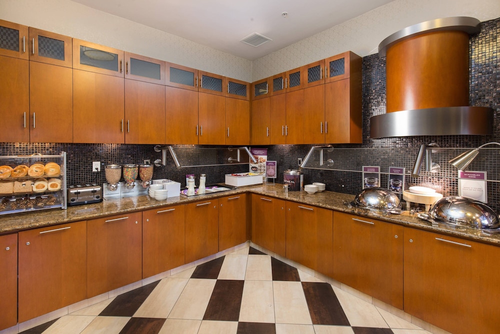 Residence Inn by Marriott Springfield Old Keene Mill - photo 28