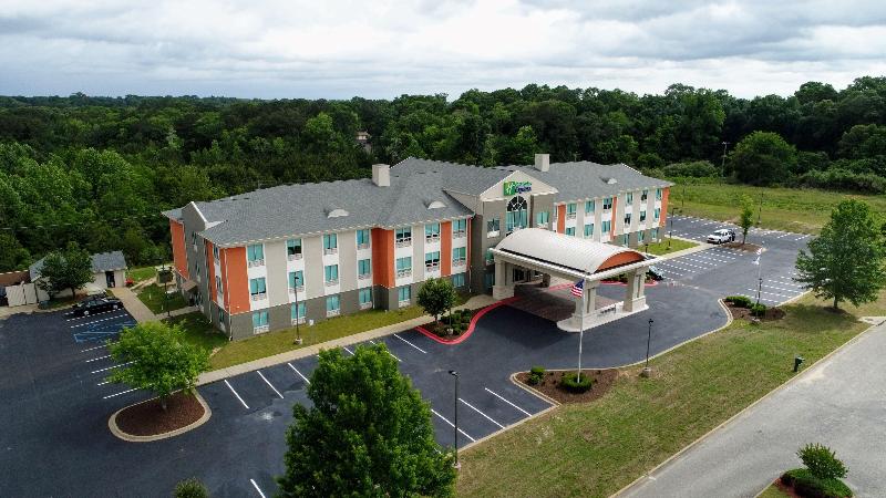 Holiday Inn Express & Suites Enterprise by IHG - photo 2