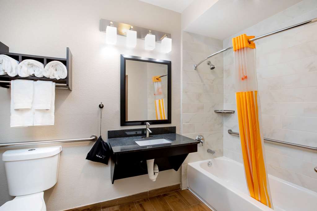 La Quinta Inn by Wyndham Livermore - photo 28