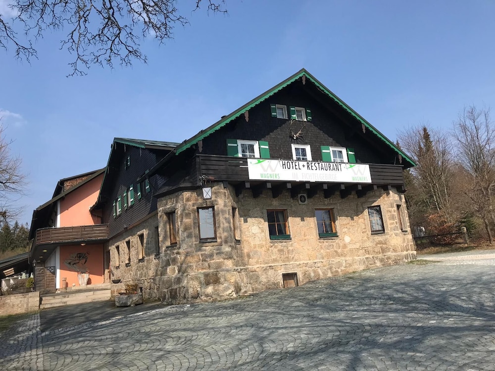 WAGNERS Hotel im Fichtelgebirge in Warmensteinach, Germany