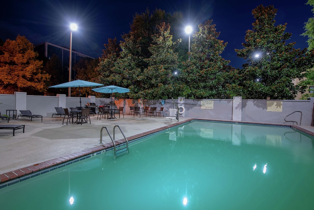 Hampton Inn & Suites Lafayette - photo 19