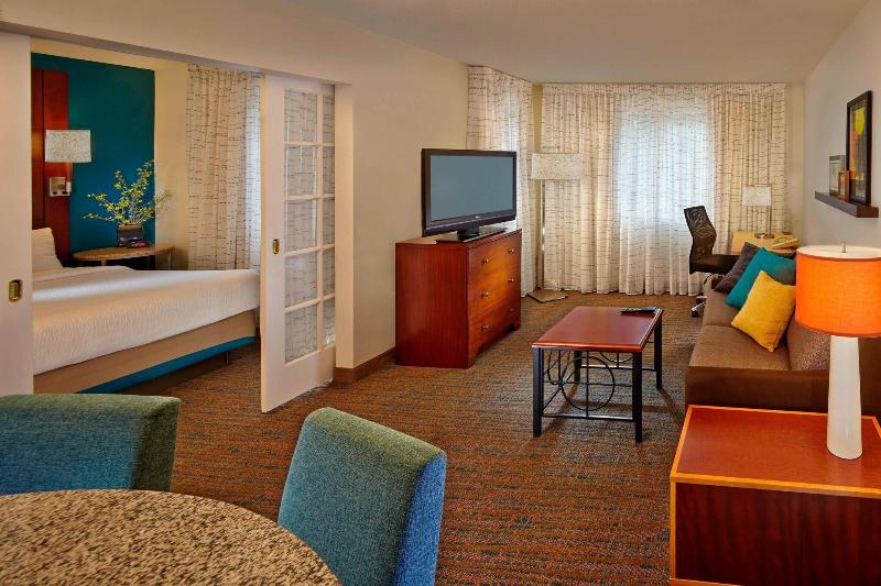 Residence Inn By Marriott Boston Tewksbury - photo 24