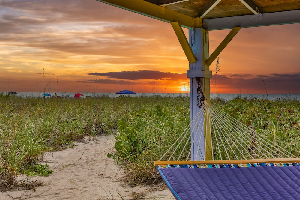 A Beach Retreat - photo 169