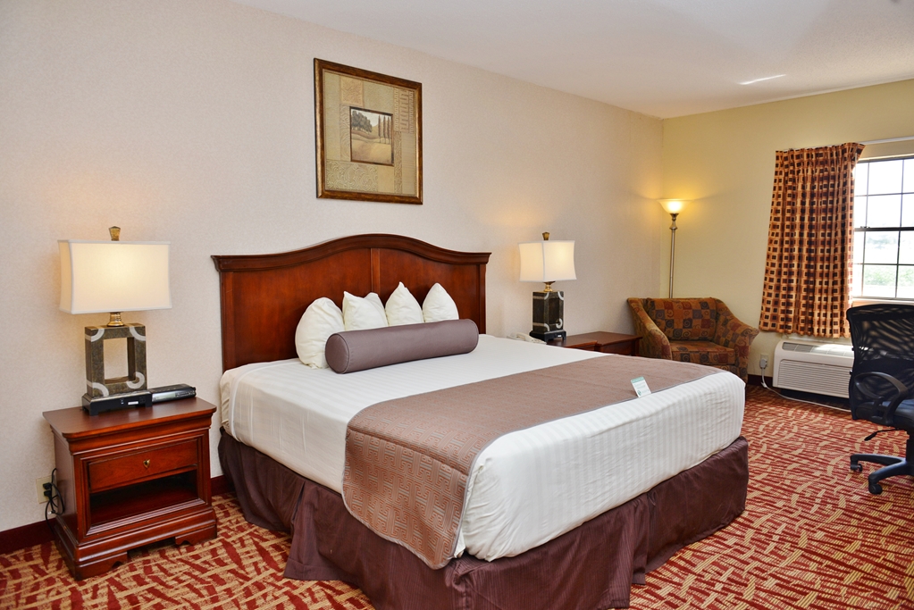 Americas Best Value Inn Tunica Resort - photo 12