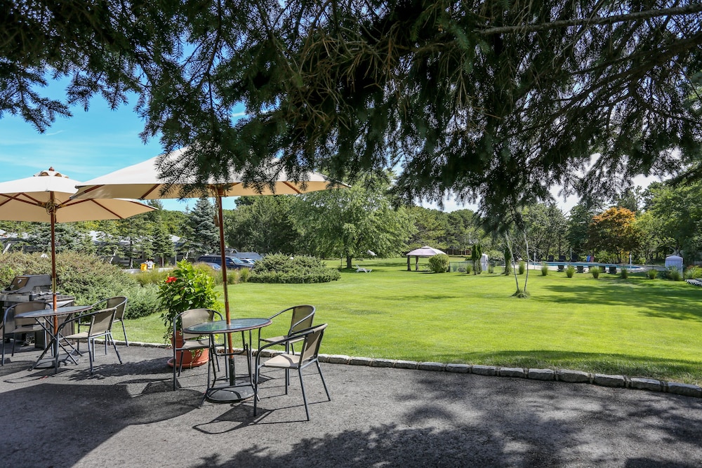 Hamlet Inn - photo 46