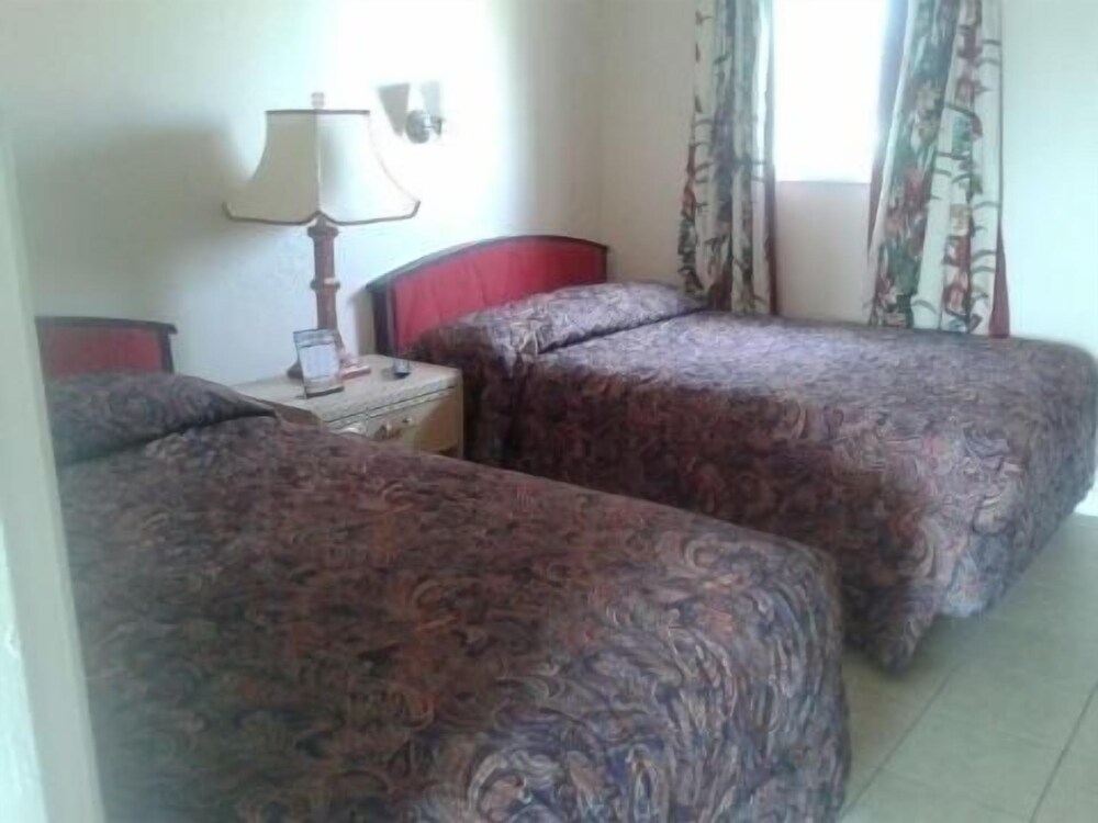 Fountainbleau Inn - photo 11