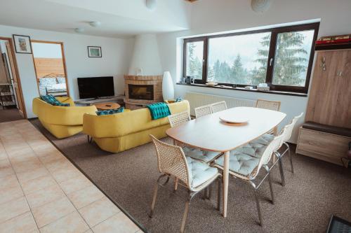 Panoramic Apartments MontePalazzo Sinaia — Sinaia — photo 4