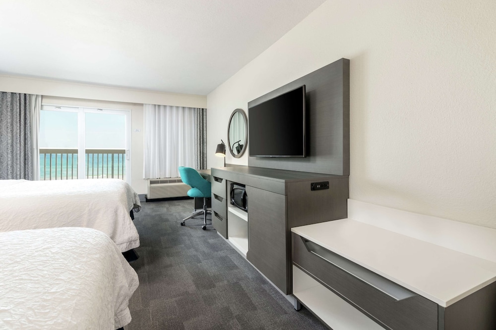 Hampton Inn Daytona Shores Oceanfront - photo 12