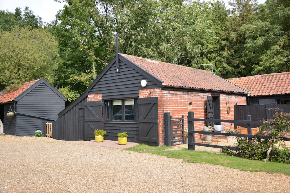 Milk Parlour - carbon neutral hotel in Lowestoft