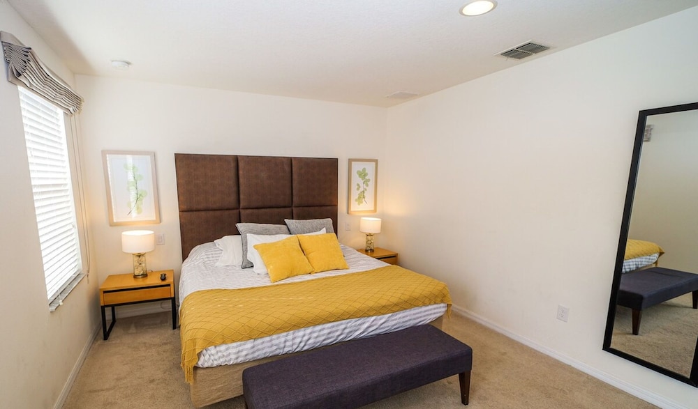 Townhome Jacuzzi Grill 10 min Disney - photo 11