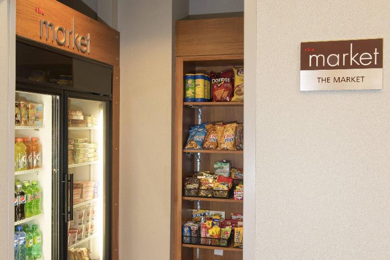 Residence Inn Marriott Moline - photo 76