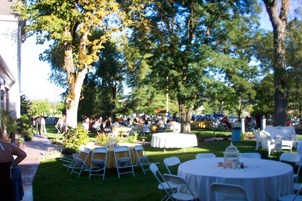 Bybee's Historic Inn - photo 86