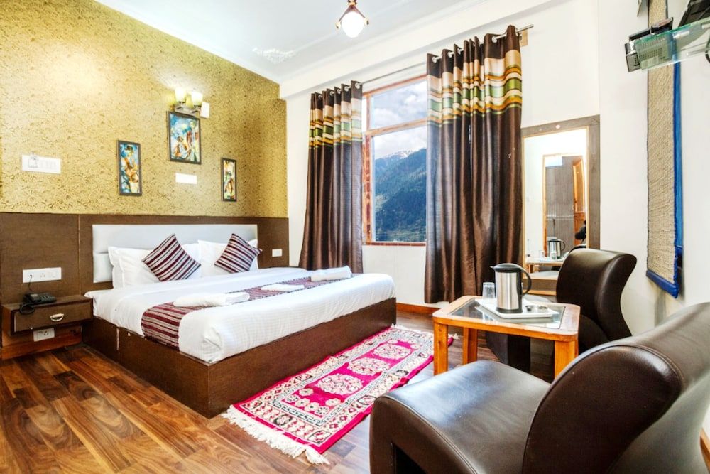 Goroomgo Hotel Hillside View Manali — Manali — photo 4
