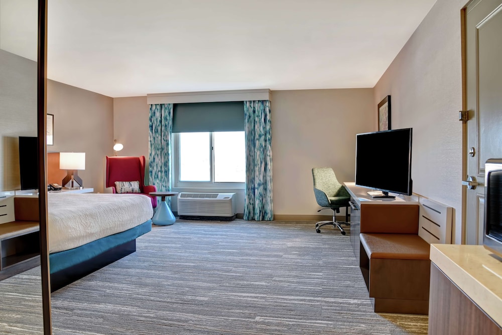 Hilton Garden Inn Kansas City - photo 16