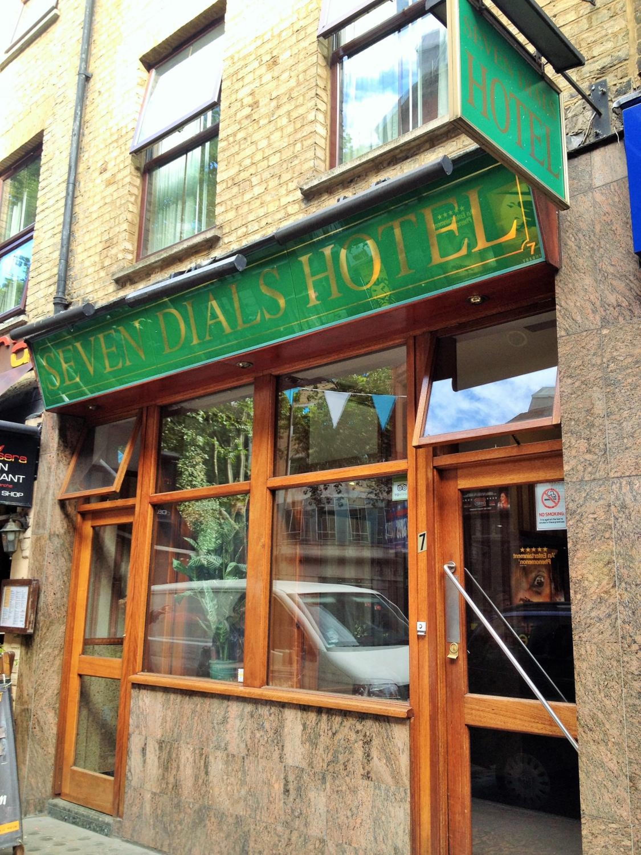 Seven Dials Hotel - last minute hotel in London