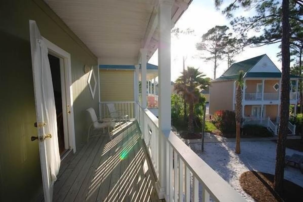 Purple Parrot Village - photo 74