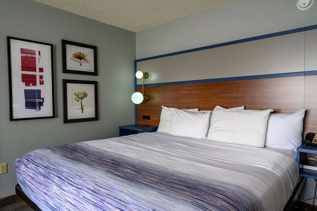 AmericInn by Wyndham Monroe - photo 58