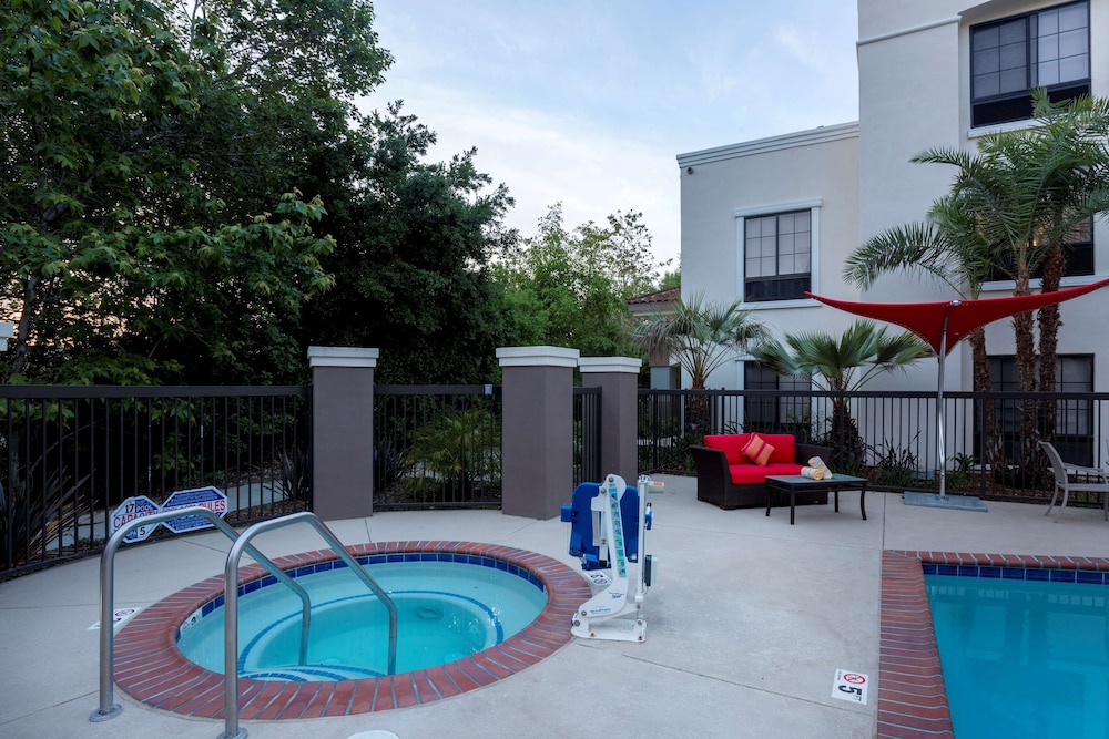 Hampton Inn Santa Barbara Goleta - photo 31