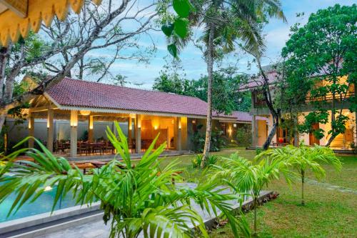 Serenmo in Hikkaduwa, Sri Lanka