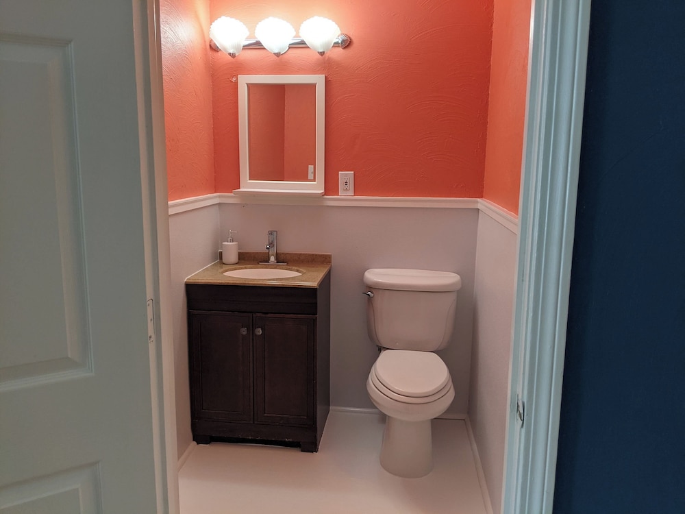 Riverboat Inn and Suites - photo 17