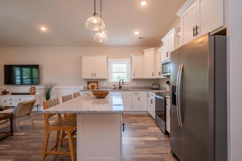 Suga Shack by Oak Island Accommodations - photo 46
