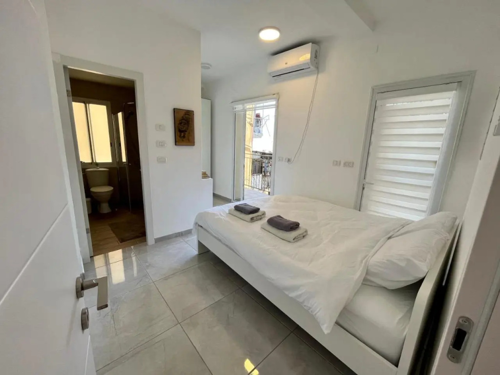 A cozy 2bdrm home in Wadi Nisnas Haifa — 4-Star Luxury Hotel in Haifa, Israel