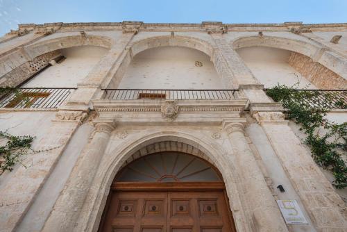 Il Quinto Elemento Residence Of Charme — 4-Star Luxury Hotel in Ostuni, Italy