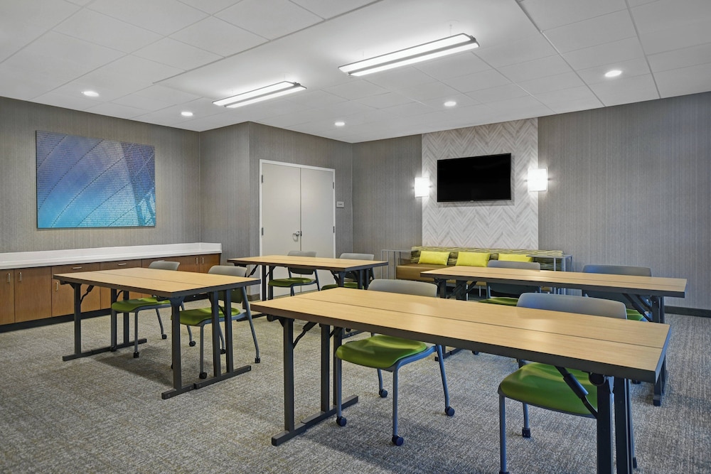 SpringHill Suites by Marriott St. Paul Arden Hills - photo 43