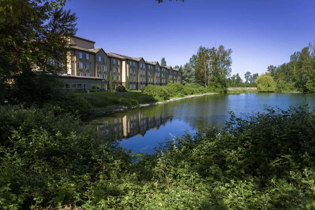 Radisson Hotel Portland Airport - photo 3