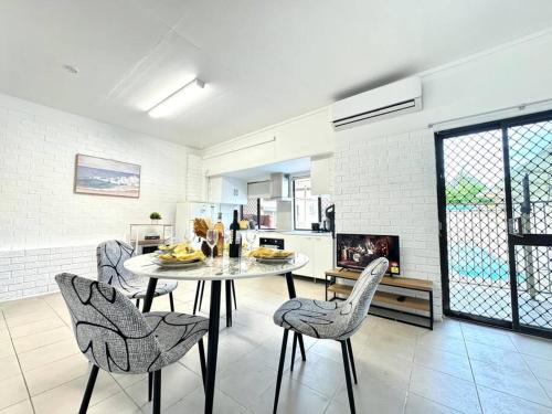 Macgregor 2bed studio 3ELC in Brisbane, Australia