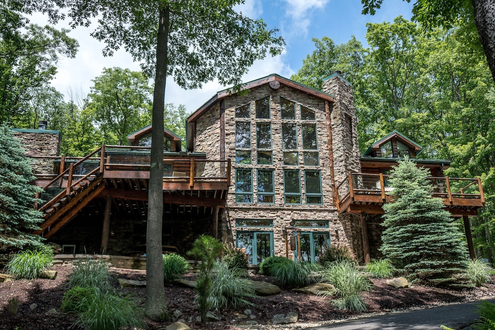 Inn 2 Deep - featured photo